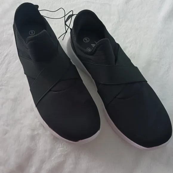 MTA Sport • Women's "Ashley" Memory Foam Camo Athletic Slip-On Sneakers - Picture 2 of 13